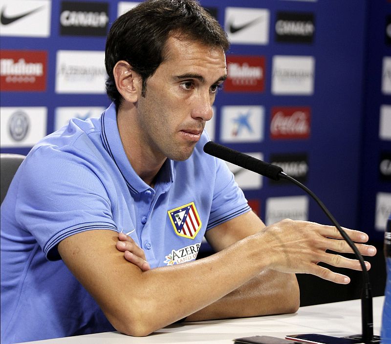 Godín: "No nos asusta el Real Madrid"