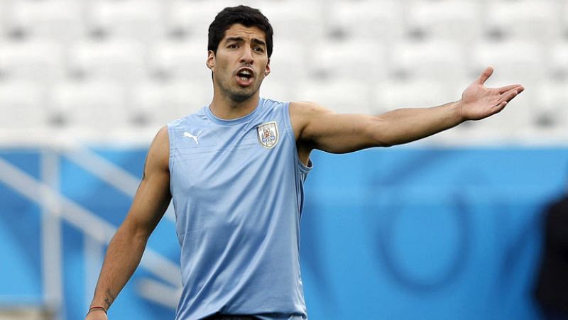 El TAS mantiene la sanción a Luis Suárez, pero le permite entrenarse con el Barça