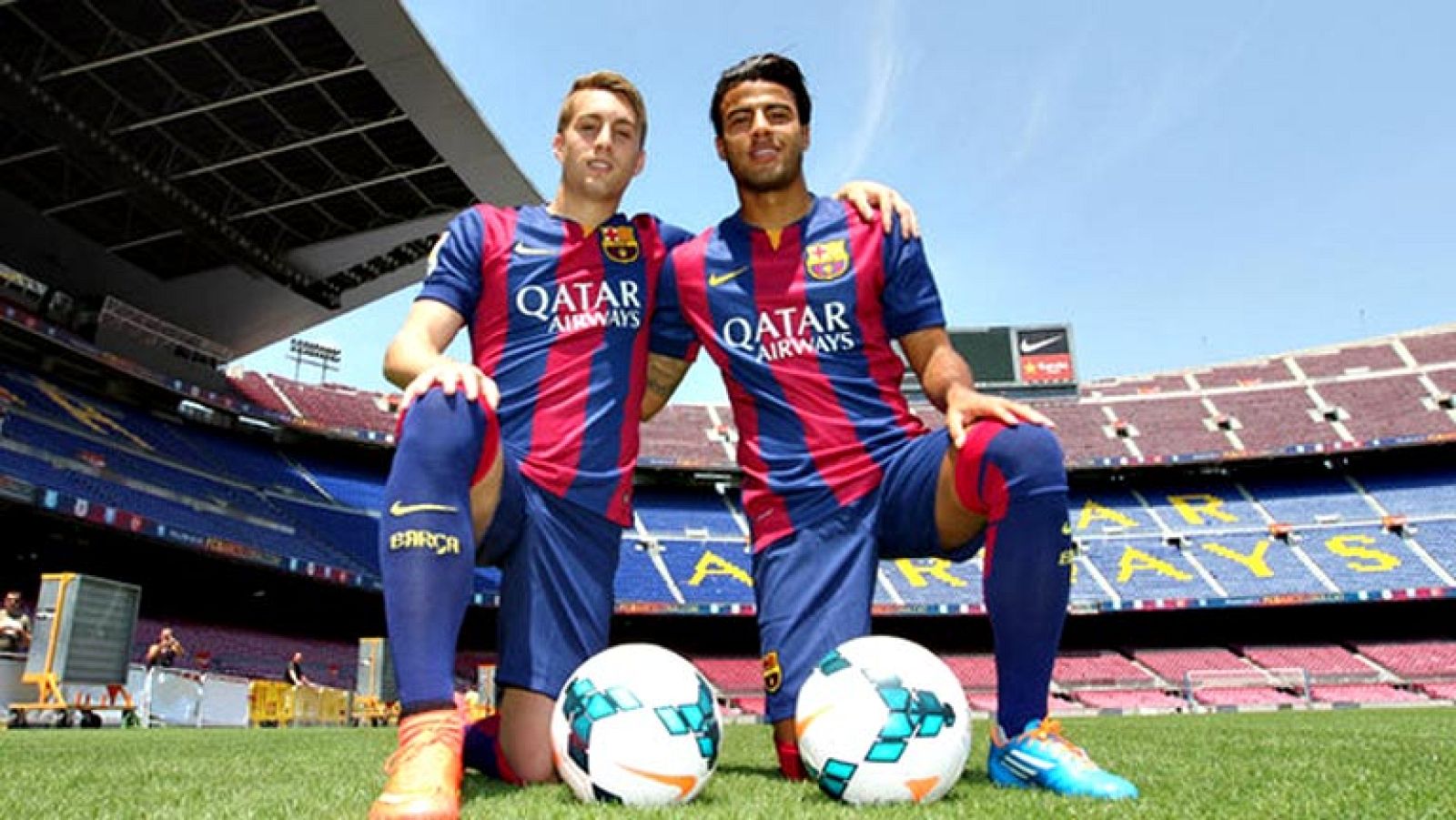 El delantero del Barcelona Gerard Deulofeu jugará esta temporada cedido en el Sevilla, después del acuerdo que han alcanzado esta tarde ambos clubes y que ha confirmado la entidad catalana en un comunicado. Deulofeu, de 20 años, ya jugó la pasada tem