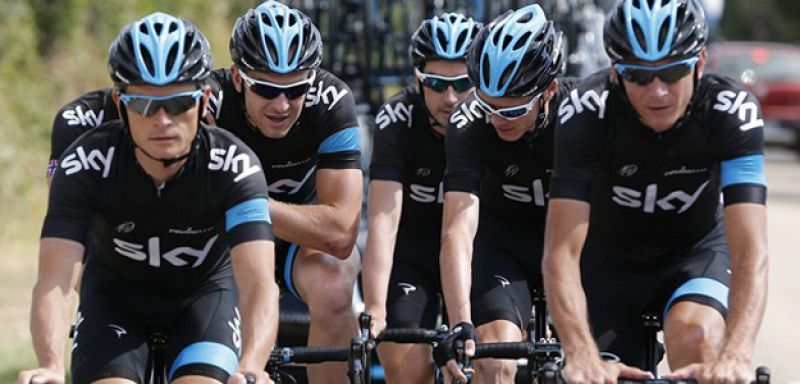 El Sky confirma su equipo para la Vuelta, con Froome de líder