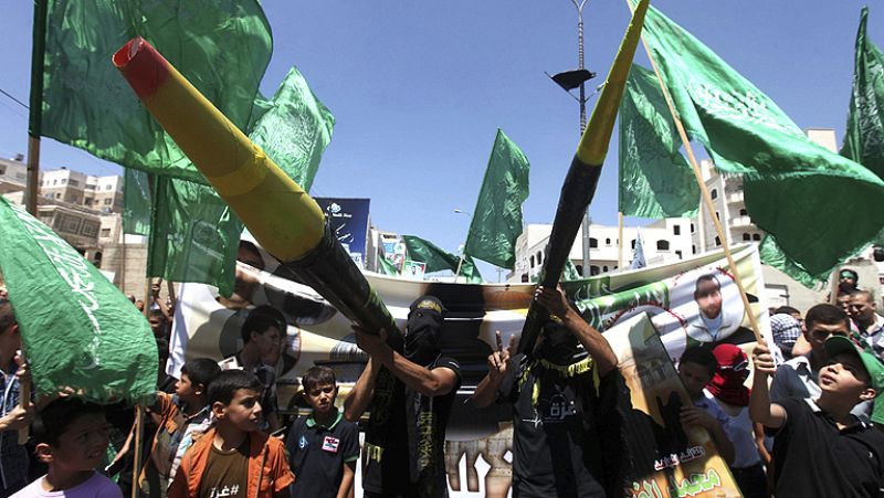 Hamás ejecuta a 18 presuntos 'colaboracionistas' mientras un cohete mata a un niño israelí