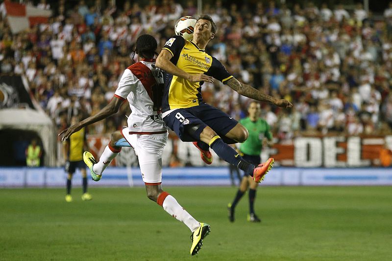 El Atlético de Madrid sale vivo del campo de Vallecas (0-0)