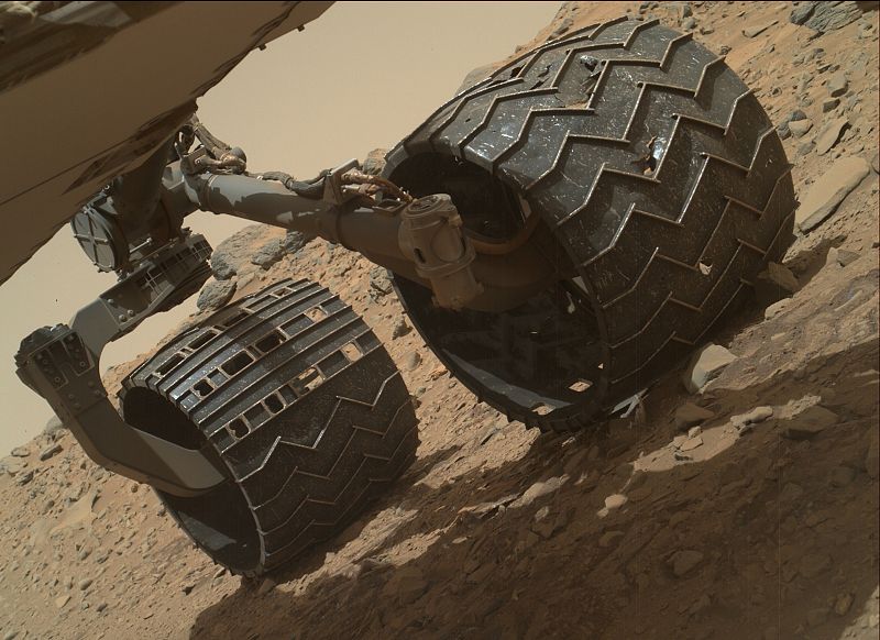 Soluciones para el mal estado de las ruedas del Curiosity y lecciones para el futuro en Marte