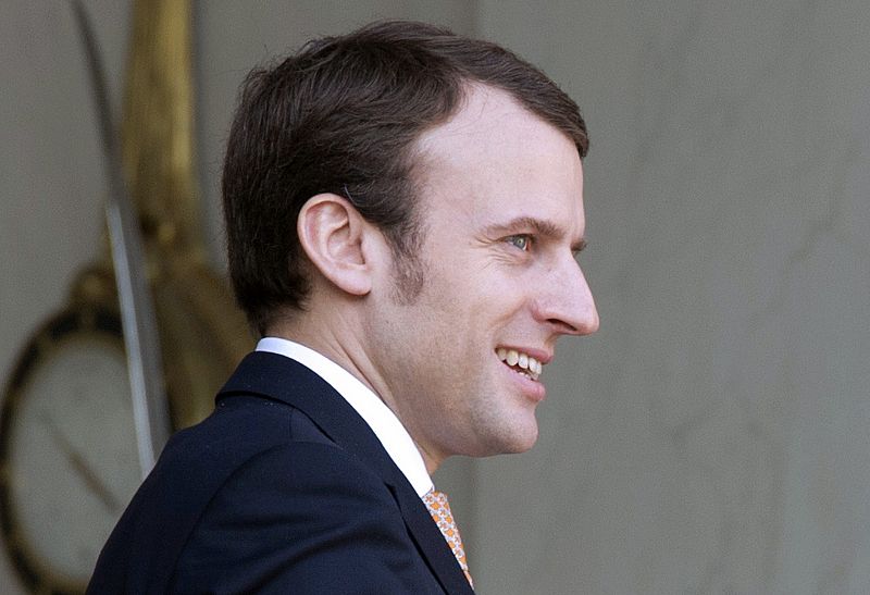 Macron, el ala liberal del Partido Socialista, se hace con las riendas de la economía de Francia