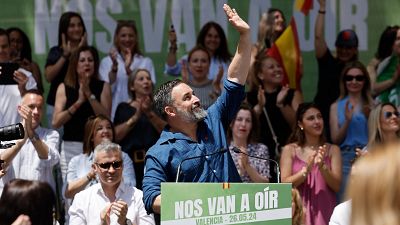 Abascal critica al PP por hacer "romerías" contra la amnistía: "Luego votan juntitos con el PSOE en Bruselas"