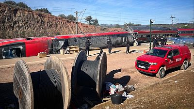 El descarrilamiento de dos trenes en Adamuz, el accidente ferroviario más grave desde el del Alvia en Angrois