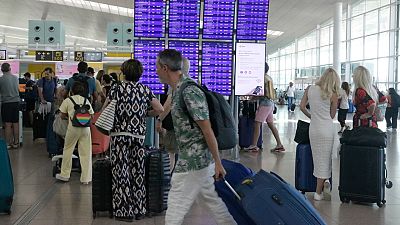 Desconvocada la vaga dels filtres de seguretat de l'aeroport Desconvocada la vaga dels filtres de seguretat de l'aeroport