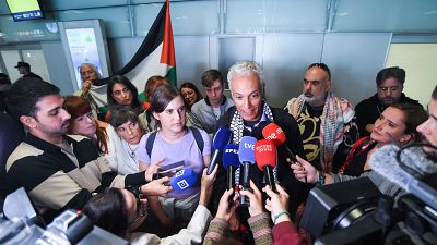 Los activistas de la segunda flotilla de Gaza reivindican el éxito de su misión a su llegada a España
