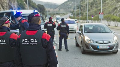 ¿Qué cambia con el acuerdo para delegar competencias en migración a Cataluña?