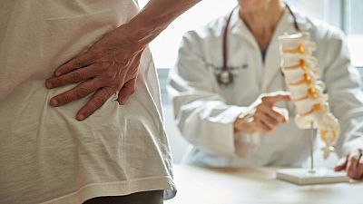 Despedidos por acumular bajas médicas: "No hay derecho a que te echen por estar enfermo"