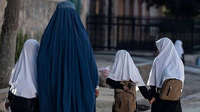 Afganistán, el apartheid de género entierra en vida a las mujeres