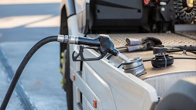 Agricultores, pescadores  y transportistas piden al Gobierno medidas para corregir la subida del combustible profesional