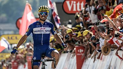 Tour 2018 | Alaphilippe gana en el Grand Bornand y Van Avermaet conserva el maillot amarillo | Ver