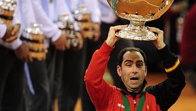 Albert Costa no seguirá como capitán del equipo español de Copa Davis, pero será el responsbale de coordinar las distintas selecciones de la Real Federación Española de Tenis (RFET) Albert Costa no seguirá como capitán del equipo español de Copa Davis, pero será el responsbale de coordinar las distintas selecciones de la Real Federación Española de Tenis (RFET)