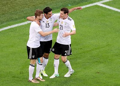 Alemania castiga a Chile por sus errores y levanta la Copa Confederaciones