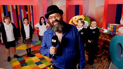 ¿A qué se dedican los alumnos mediadores de primaria? ¿A qué se dedican los alumnos mediadores de primaria?