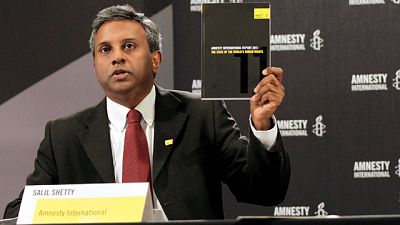 AI denuncia la "hipocresía" de la intervención occidental en Libia
