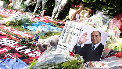 Silvio Berlusconi: adiós a una vida de excesos