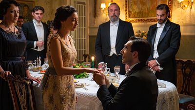 La Promesa - Ángela acepta la proposición de Lorenzo - La promesa | Ver