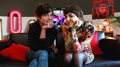 Angy Fernández y Veki Velilla, protagonistas de 'Yrreal': "Es importante ver a dos mujeres líderes protagonizar una ficción así"