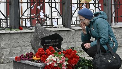 España a las 8 fin de semana - Un año del bombardeo de la estación de tren de Kramatorsk - Escuchar ahora España a las 8 fin de semana - Un año del bombardeo de la estación de tren de Kramatorsk - Escuchar ahora