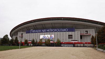 Antiviolencia propone cerrar dos semanas el Metropolitano y una multa de 65.000 euros por los incidentes en el derbi madrileño