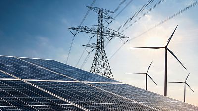 El apagón eléctrico del 28 de abril se debió a una "cascada de sobrevoltaje" y no a la generación renovable