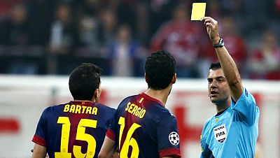 A pesar de que los tres primeros goles del Bayern de Múnich llegaron en polémicas jugadas, el FC Barcelona no quiere que eso sirva como excusa que como dijo Piqué, "nos han dado un repaso". A pesar de que los tres primeros goles del Bayern de Múnich llegaron en polémicas jugadas, el FC Barcelona no quiere que eso sirva como excusa que como dijo Piqué, "nos han dado un repaso".