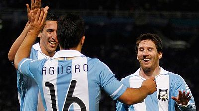 Argentina gana a Costa Rica 3-0 y respira