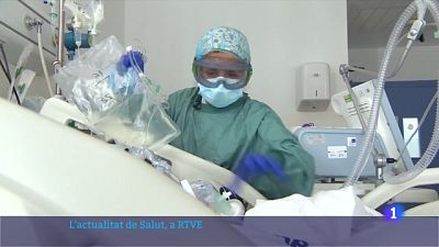 La quarta dosi de la vacuna pels més grans podria arribar a la tardor - veure ara La quarta dosi de la vacuna pels més grans podria arribar a la tardor - veure ara