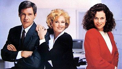 'Armas de mujer', película dirigida por Mike Nichols con Harrison Ford, Sigourney Weaver, Melanie Griffith, Alec Baldwin