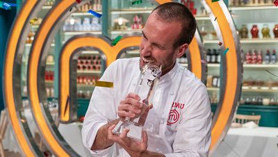 Arnau gana la novena edición de MasterChef España