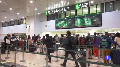 Cinc accidents a l'AP-7 compliquen la circulació a les carreteres catalanes