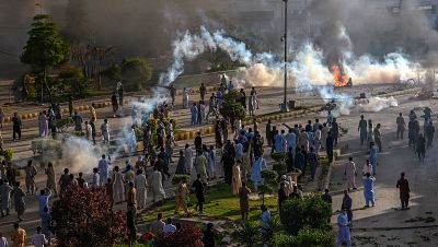 La detención del ex primer ministro Imra Khan desata una ola de protestas en Pakistán
