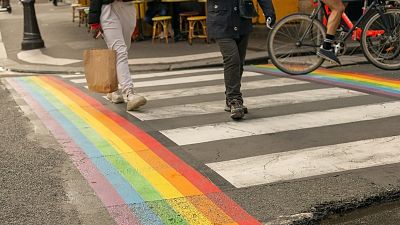 La Asamblea Nacional francesa aprueba un proyecto de ley que prohíbe las terapias de conversión a personas LGTBI