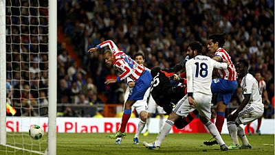 Un talismán, una final en el Bernabéu y mucha tensión; esto ha dejado el derbi madrileño en el Siglo XXI