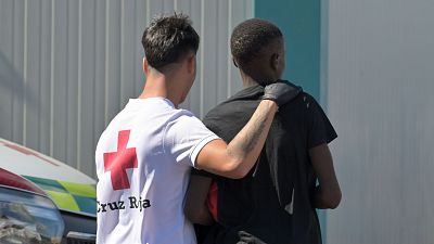 Así es el protocolo diseñado por el Gobierno para la reubicación de menores migrantes