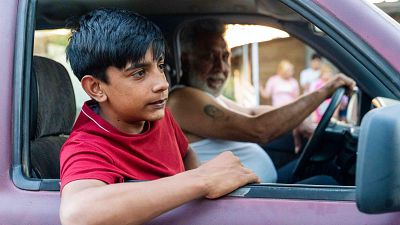 Así es el tráiler de 'Ciudad sin sueño', la película rodada en la Cañada Real de Madrid premiada en Cannes