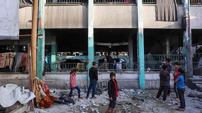 Israel anuncia un "ataque sin precedentes" en el sur de Gaza tras asesinar a 30 palestinos en una escuela