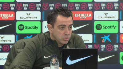 Xavi Hernández: "Es el momento de hablar de fútbol, la polémica no está en mí sino en Madrid"