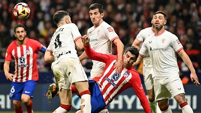 El Athletic asalta el fortín del Atlético y toma ventaja en las semifinales de Copa