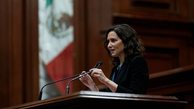 Ayuso suspende su viaje a México y acusa a Sheinbaum de boicotear su visita