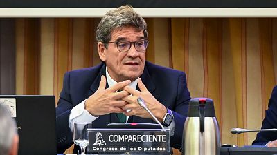 El Banco de España advierte que el impuesto a la banca puede penalizar el crédito a las pymes y las inversiones