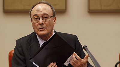 El Banco de España pide controlar los ingresos tributarios y tomar medidas si hay riesgo de incumplir el déficit