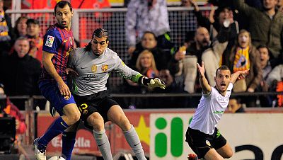 La posible expulsión de Pinto marcó el Valencia-Barça La posible expulsión de Pinto marcó el Valencia-Barça