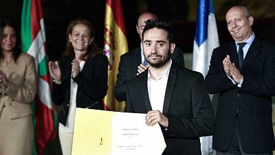 Bayona, Premio Nacional de Cinematografía, pide actuar "ahora" para salvar el cine