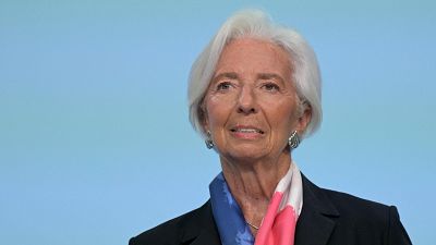 El BCE mantiene los tipos de interés en el 2% en pleno repunte de la inflación