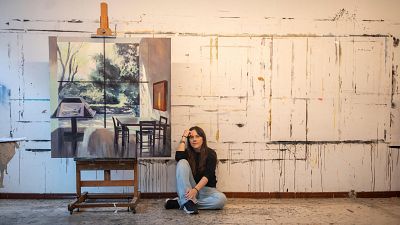 L'artista Bea Sarrias, a 'Noms propis'