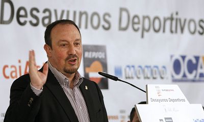 Benítez: "Cesc es distinto, quien se lo llevé tendrá a un grandísimo jugador"