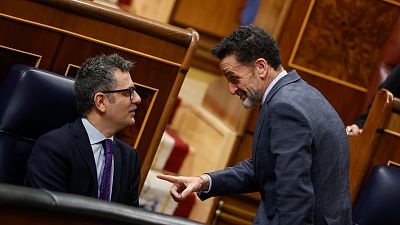 El Gobierno habla de "demagogia" ante las críticas de PP, Vox y Cs por ceder al "chantaje" de Bildu sobre la Guardia Civil